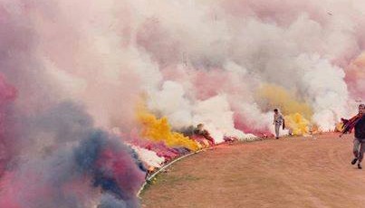 Fumogeni in curva del Cosenza